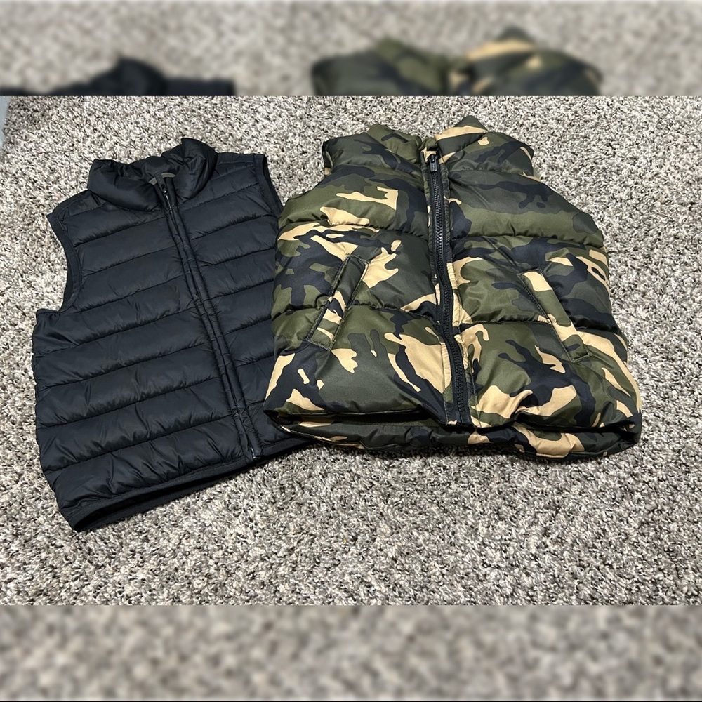 Boys Lot of 2 Old Navy Vest
